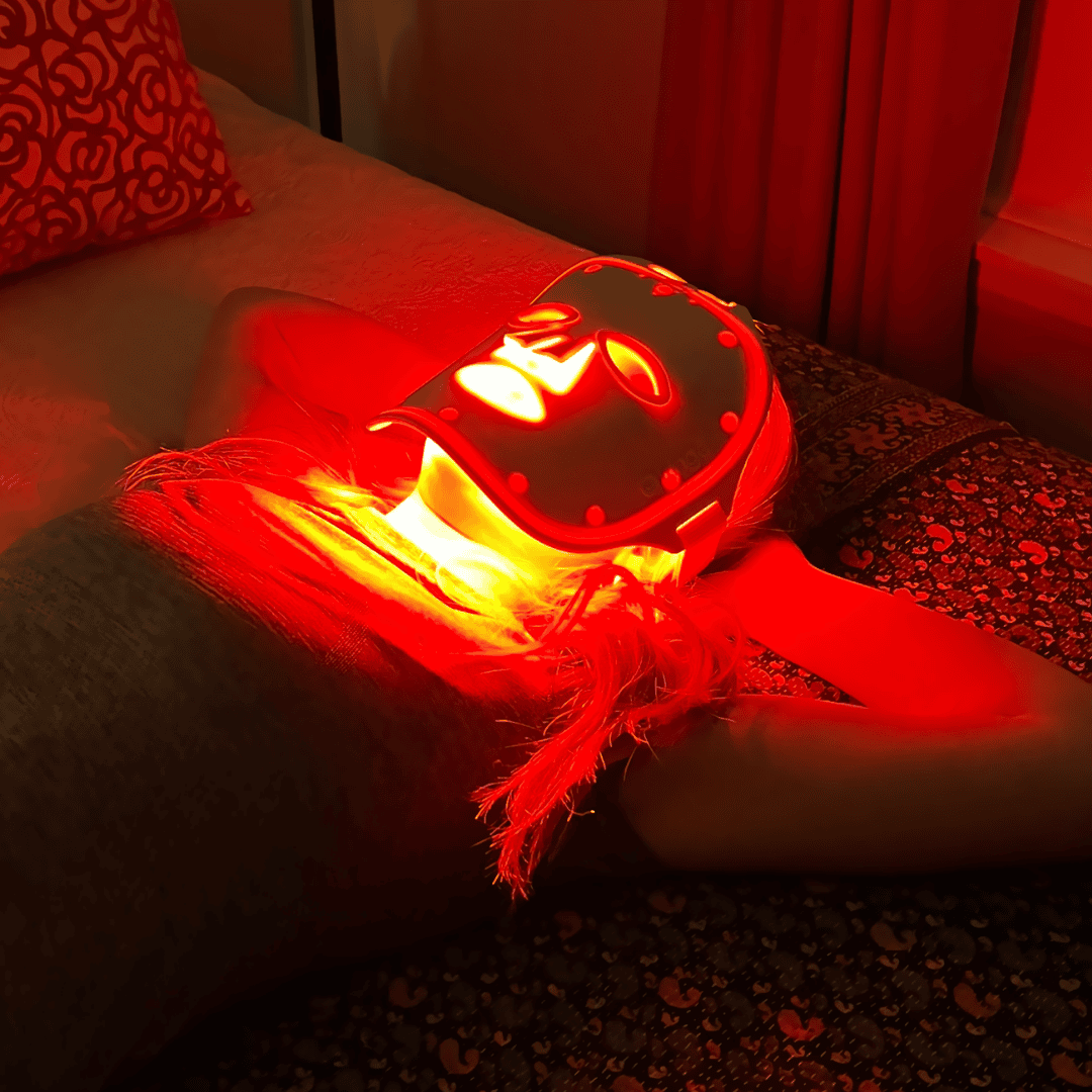 Red Light Therapy Face Mask
